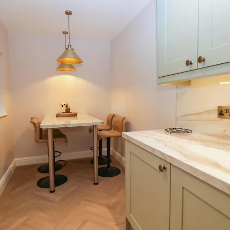 5 Caxton House Apartamento Windermere